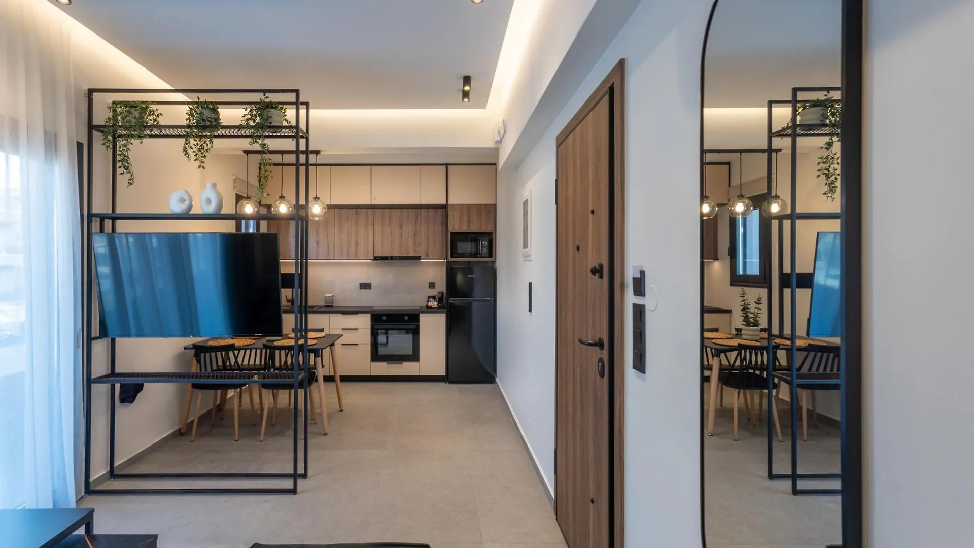 Le Fleur Suite Heraklion  0*, Heraklion (Crete) Greece