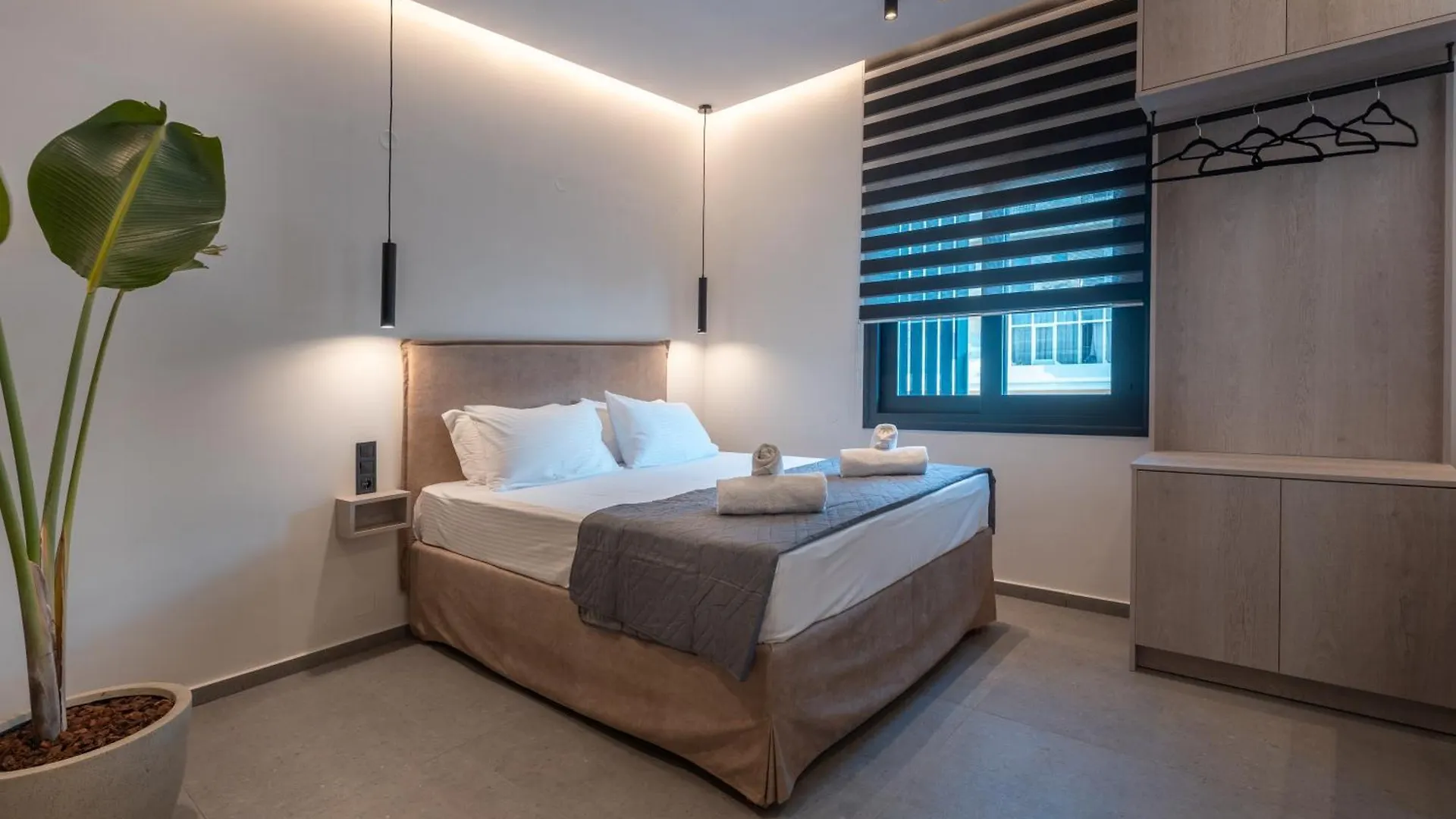 Le Fleur Suite Heraklion  Apartment